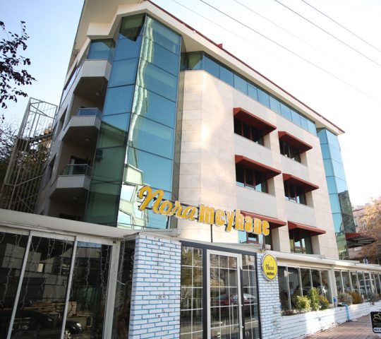 Grand Nora Hotel