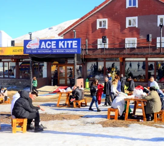 Ace Kite Otel